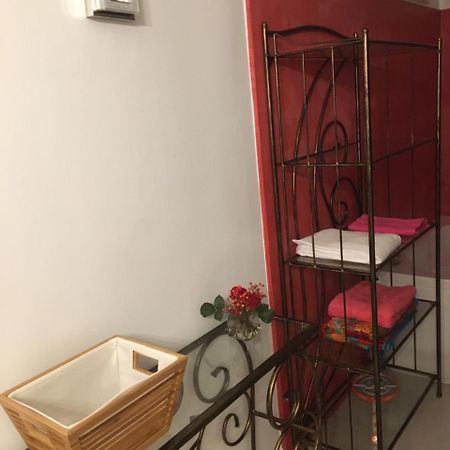 La Mariposa Bed & Breakfast Le Robert Bagian luar foto