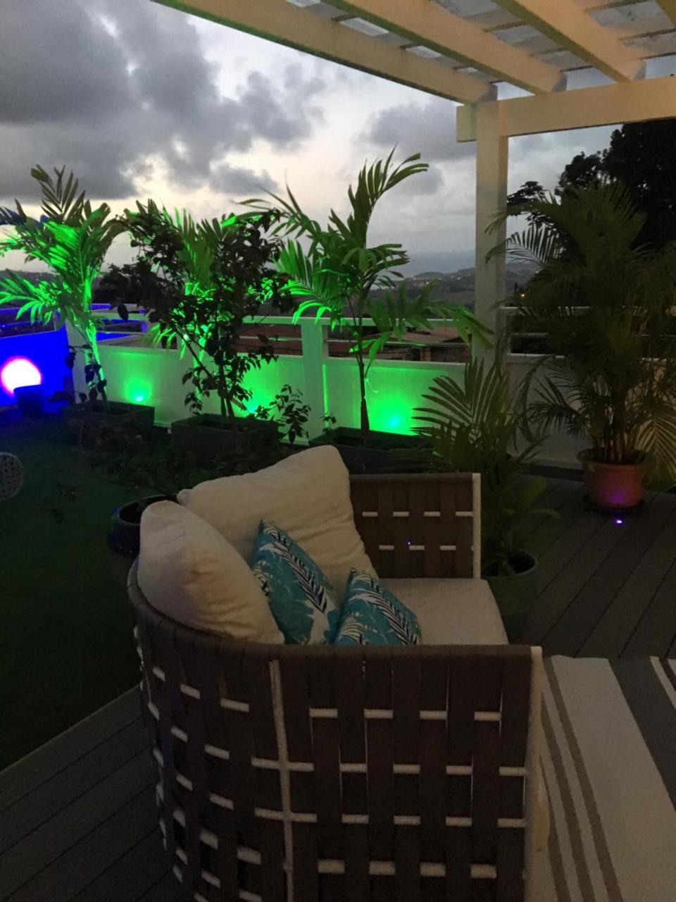 La Mariposa Bed & Breakfast Le Robert Bagian luar foto